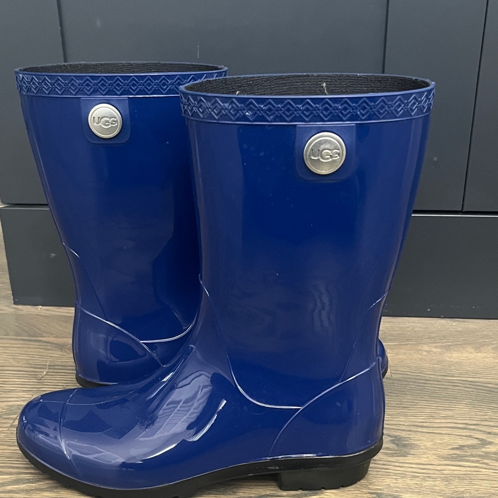 UGG Women's Blue Rain Boots - Picture 2 of 5